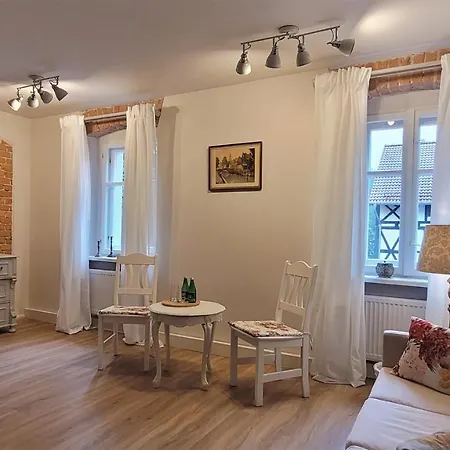Carte Blanche Hotel Wlen